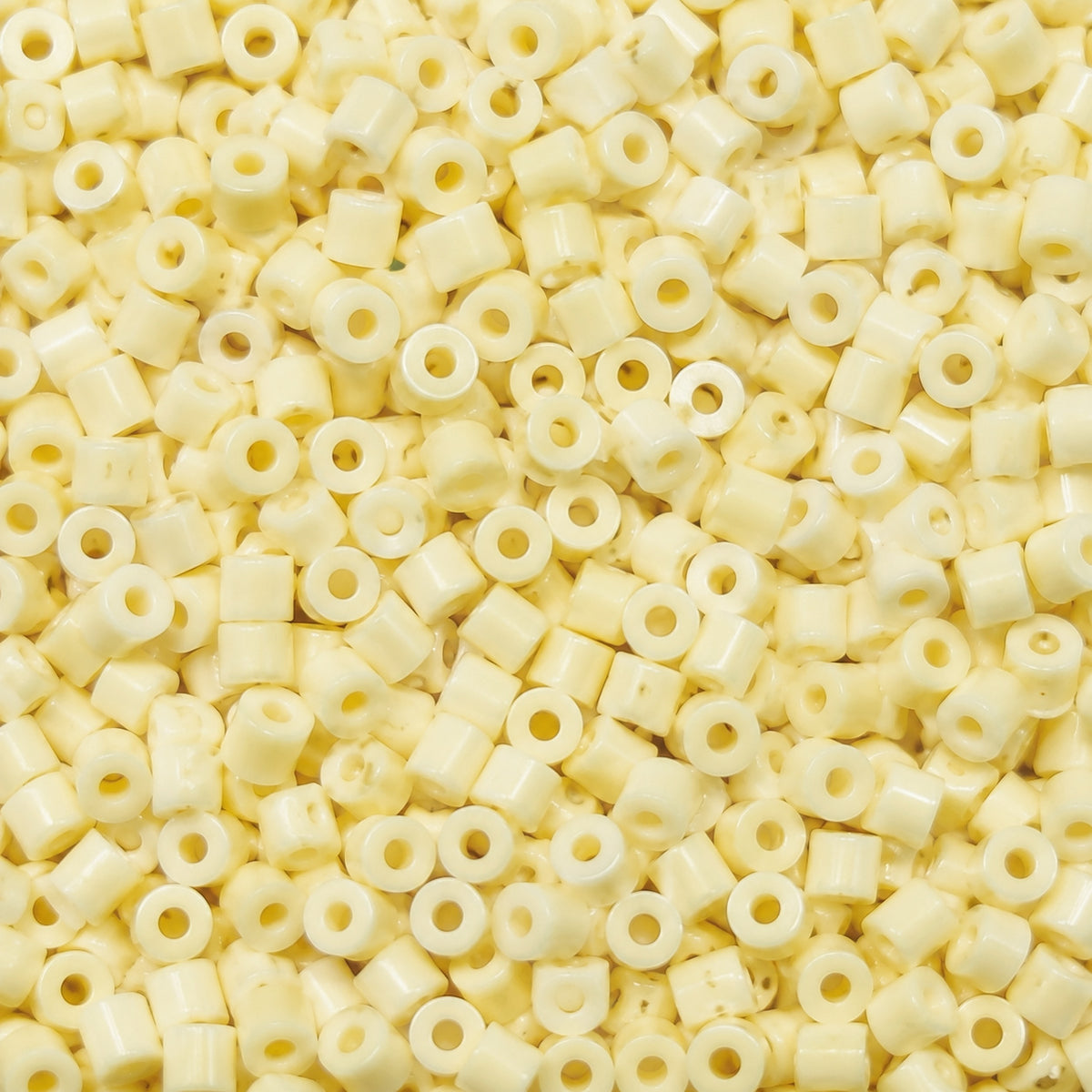 CozyBead G15 MARD Mini single-color fuse beads close-up