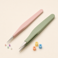 Precision tweezers for 2.6 mm and 5 mm fuse beads
